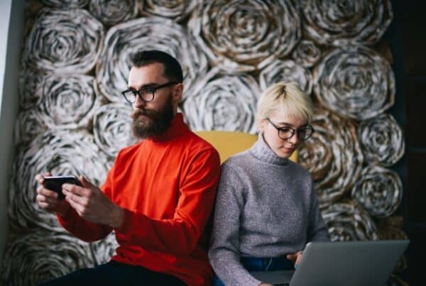 aneinander vorbeireden